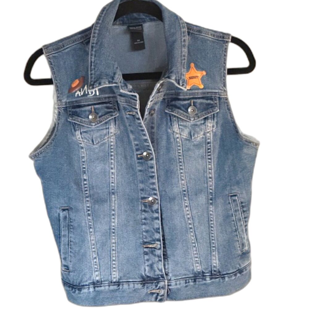 Disney Pixar Toy Story Denim Vest Sheriff Woody Jessie Patches Size S/M - Picture 4 of 10